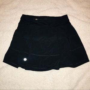 Lululemon Black pace rival size 0 tall skirt